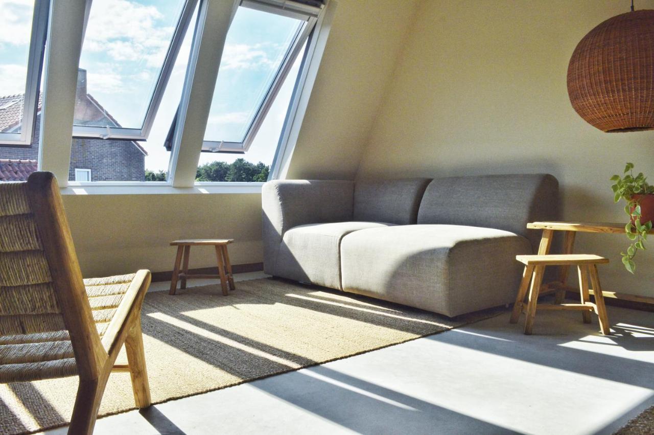 Van Heeckeren Apartments & Suites Nes Nes  Bagian luar foto