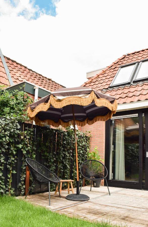 Van Heeckeren Apartments & Suites Nes Nes  Bagian luar foto